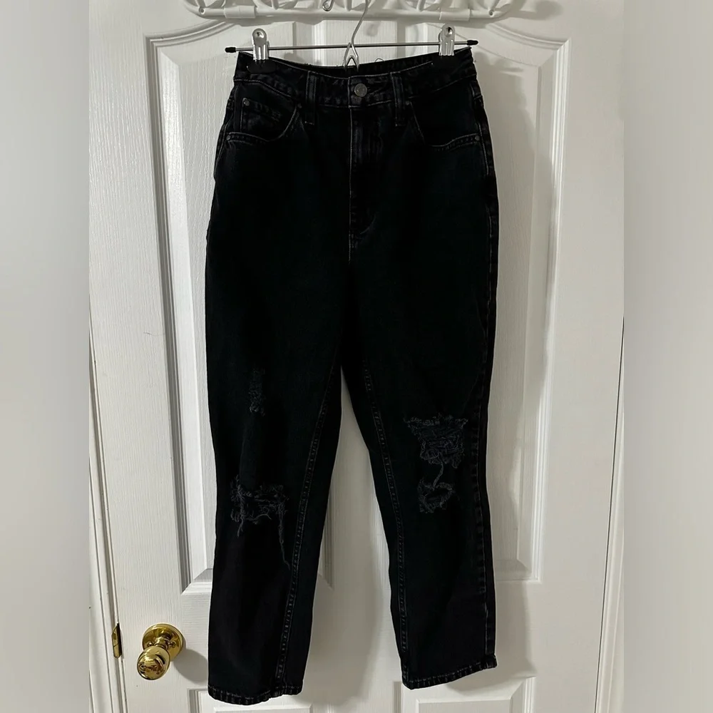 GUESS Jeans - Picture 2 of 4